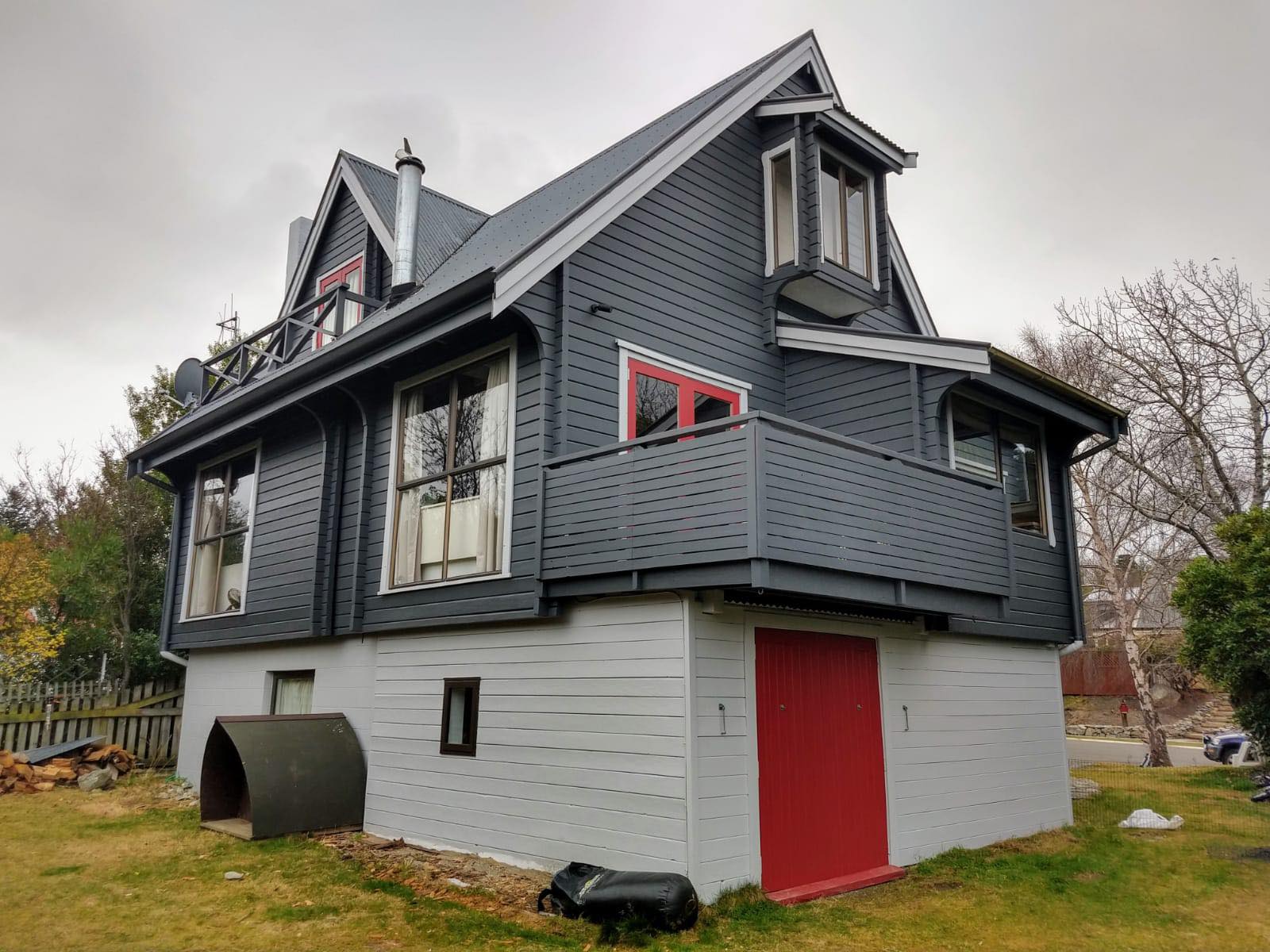 Queenstown Exterior Paint Maintenance Calendar: Stay Weather-Tight All Year